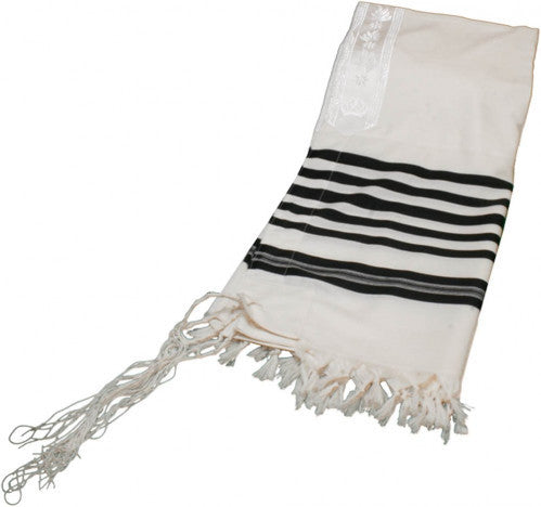 טלית מלכות עם ביטנה וחיזוק
